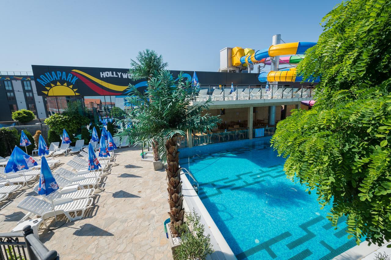 Garni Hotel Hollywoodland Wellness & Aquapark Belgrad Exterior foto